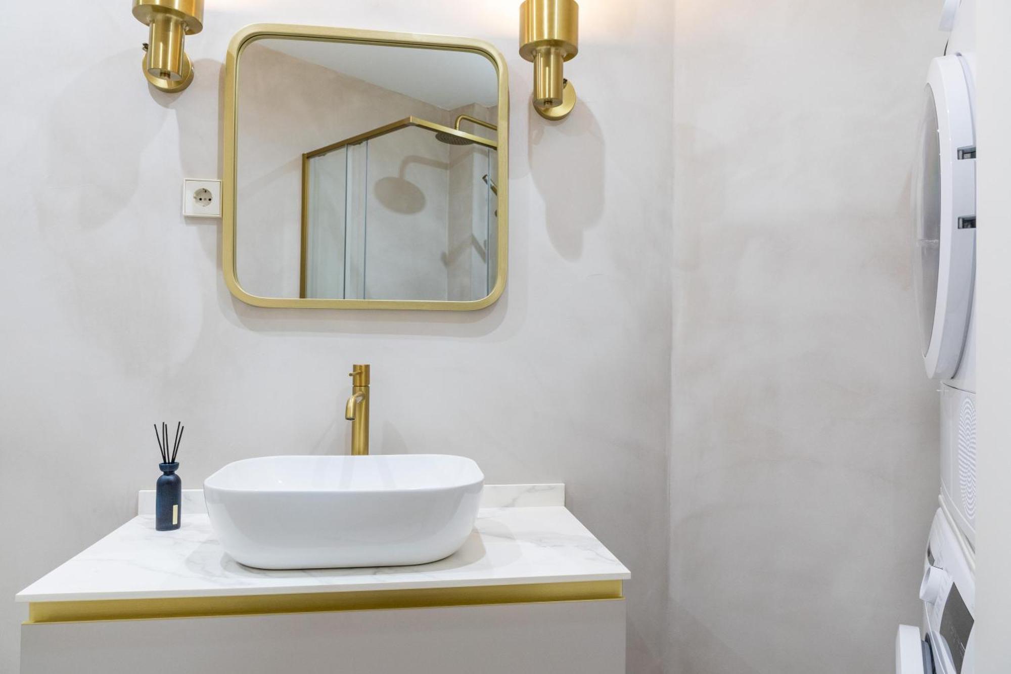 Excelente Apartamento Familiar Madrid Centro Ngoại thất bức ảnh
