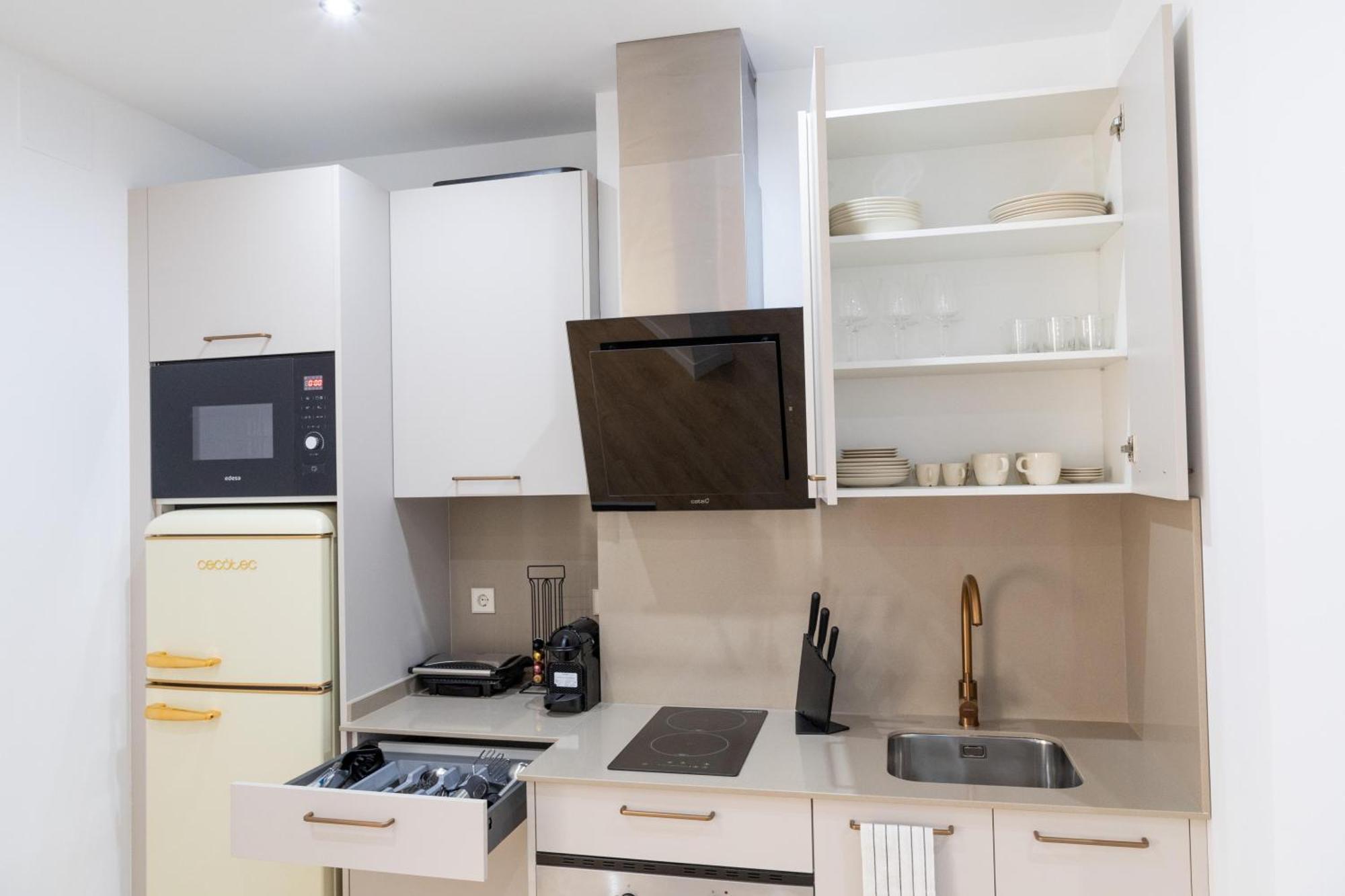 Excelente Apartamento Familiar Madrid Centro Ngoại thất bức ảnh