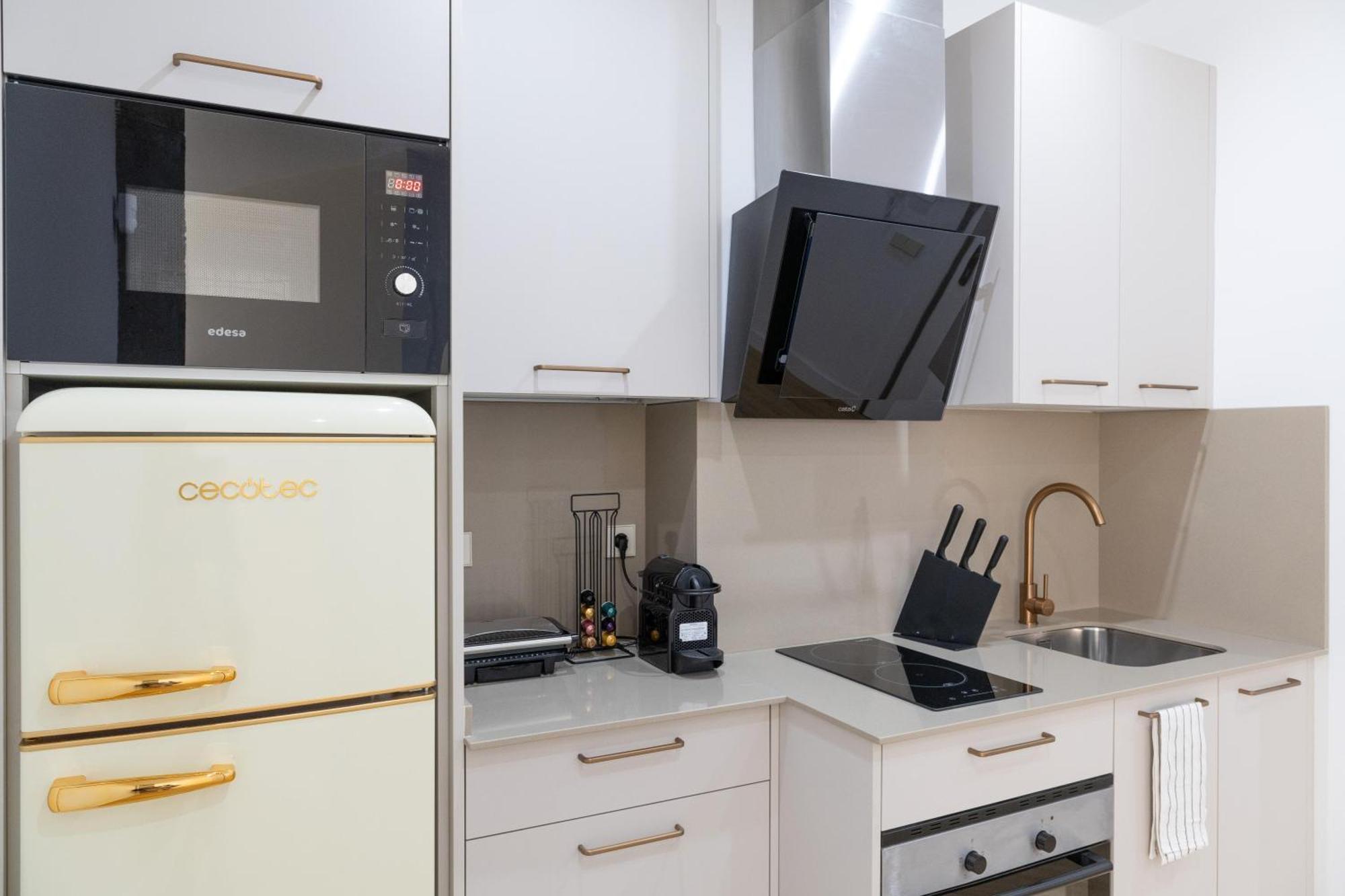 Excelente Apartamento Familiar Madrid Centro Ngoại thất bức ảnh